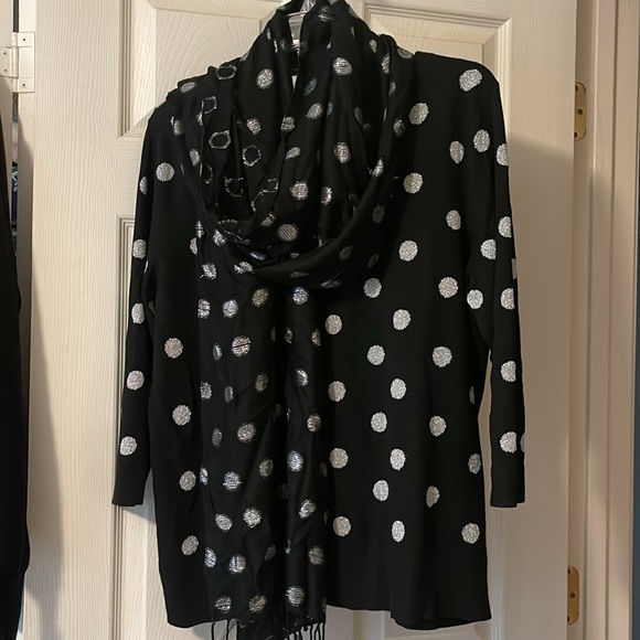 Talbots XL sweater NWT.  Bundle with Scarf (NWT). Scarf SOLD SEPARATELY - Picture 5 of 5